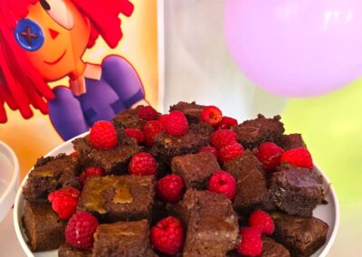 Festa de aniversário infantil em casa - Tema Didital Circus