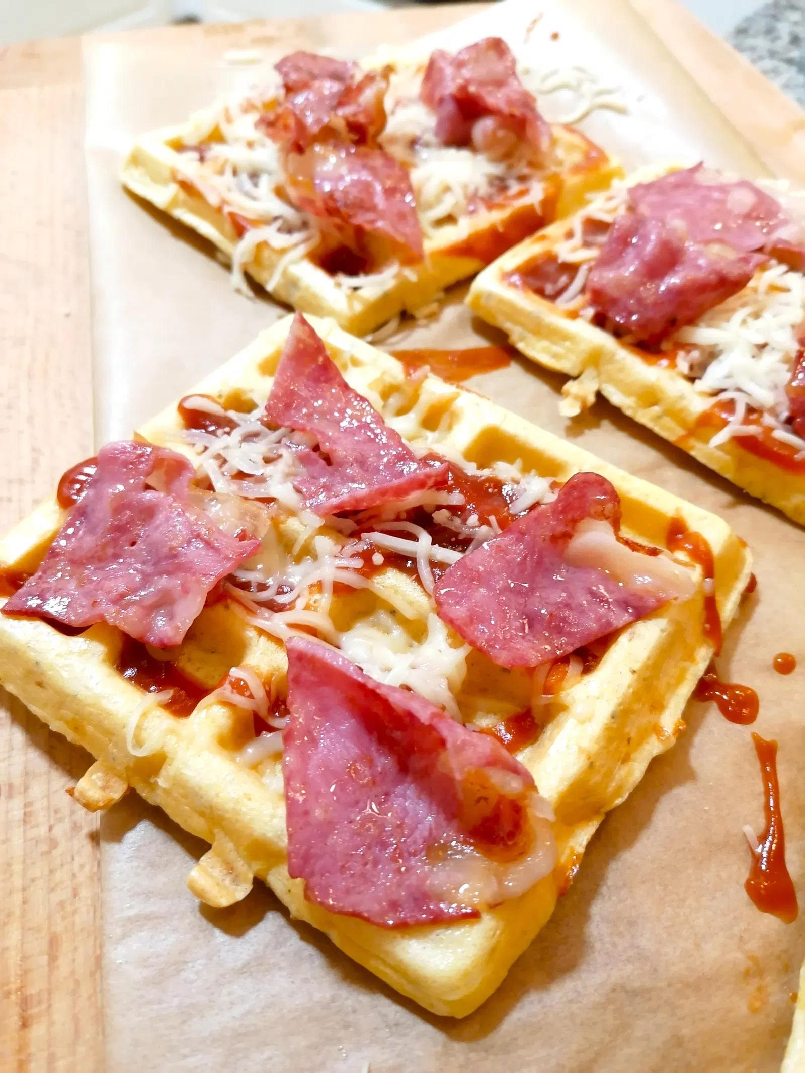 Receita invulgar de pizza em forma de waffle sem glúten 2 Receita invulgar de pizza em forma de waffle sem glúten